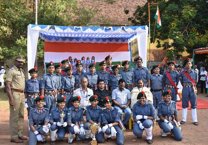 Group Photo of NCC Air Wing Cadets with Sub Collector Sri Snehil Kumar Singh