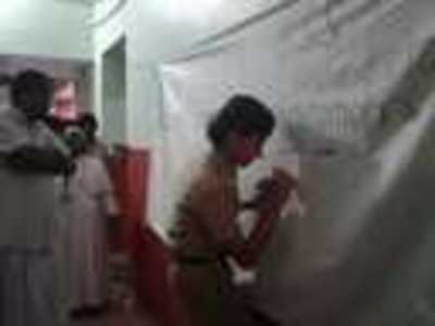 പ്രമാണം:2019 sign.resized.jpg