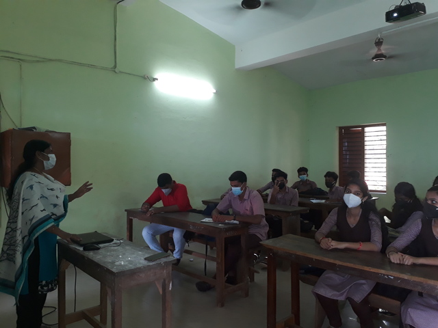 പ്രമാണം:44055 HCR33.resized.jpg