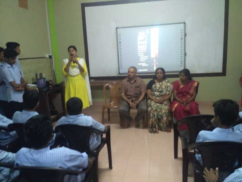 പ്രമാണം:42024 english.jpg