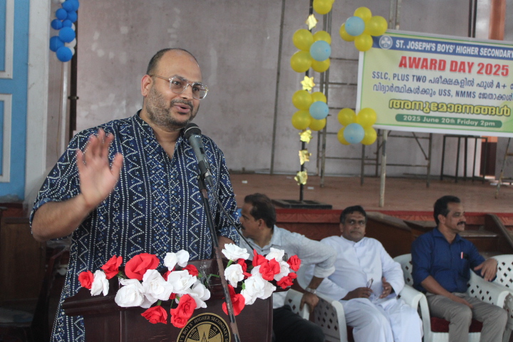 പ്രമാണം:Award 17018-4.jpeg