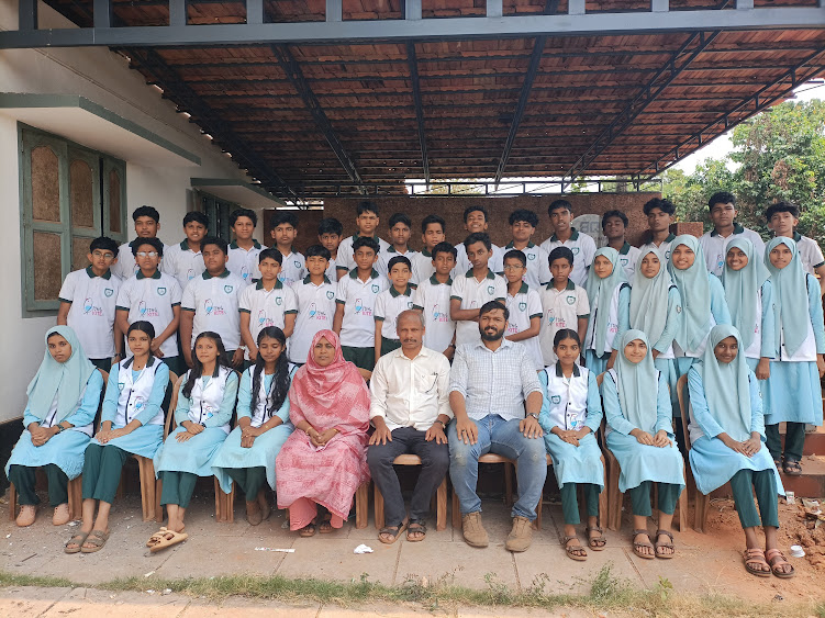 പ്രമാണം:47068 photo batch 2024-27.jpg