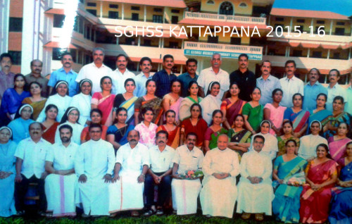 പ്രമാണം:Sghss teachers 2015-16.jpg