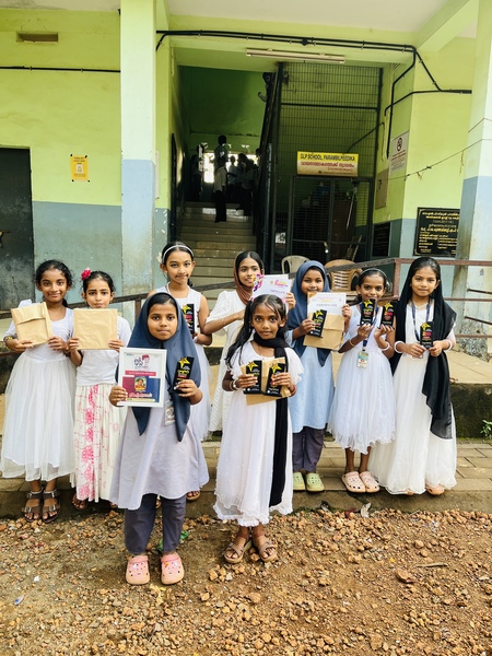 പ്രമാണം:19856 Child day.jpg