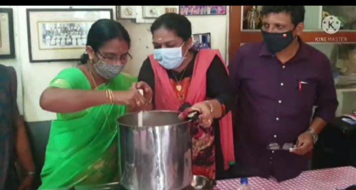 പ്രമാണം:26056 hw 2.jpg