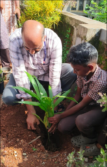 പ്രമാണം:13669 KNR Environmental Day 2K25.png