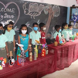 പ്രമാണം:44334 exhibiton 5.jpg