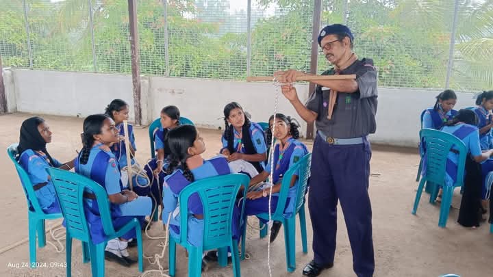 പ്രമാണം:SCOUT AND GUIDES1.jpg