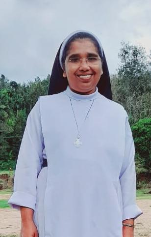 പ്രമാണം:15367 seena1.jpeg