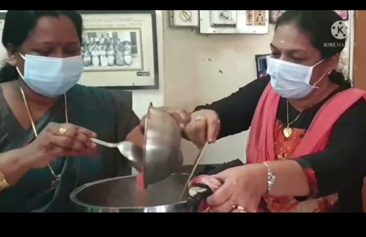 പ്രമാണം:26056 hw 1.jpg