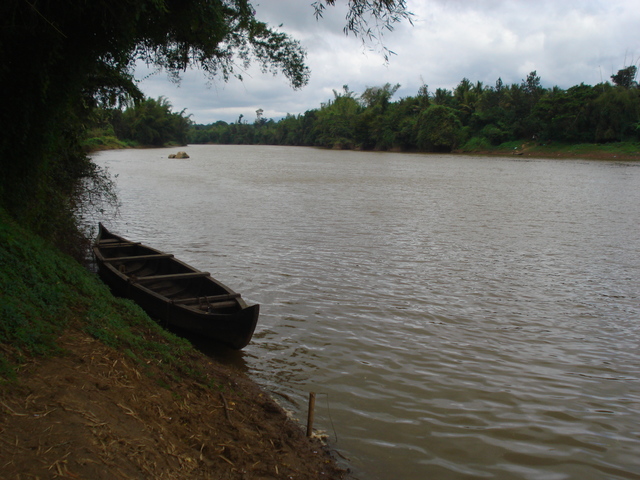 പ്രമാണം:Kabani river 1.JPG