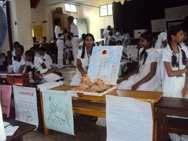 പ്രമാണം:Scfair 12 35052 (3).jpg