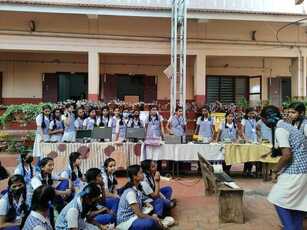 പ്രമാണം:16002 lk it fest5 2022-23.jpg