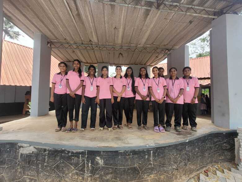 പ്രമാണം:36012 batch 2024 27.jpeg