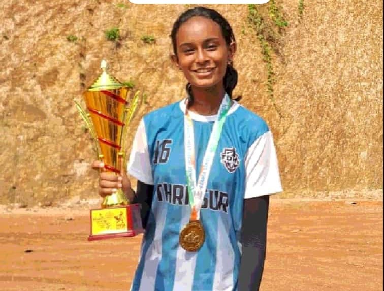 പ്രമാണം:നിവേത് സുരേഷ്.jpg