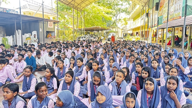 പ്രമാണം:34044-ALP-GHSM-VIDYARANGAM-2026-8.jpg