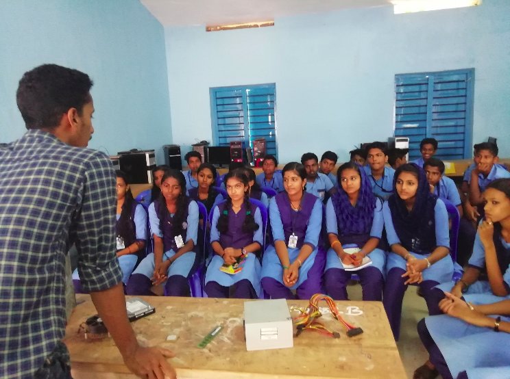 പ്രമാണം:42021 6004.jpg