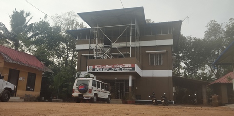 പ്രമാണം:40005-entegramam-police station.jpg