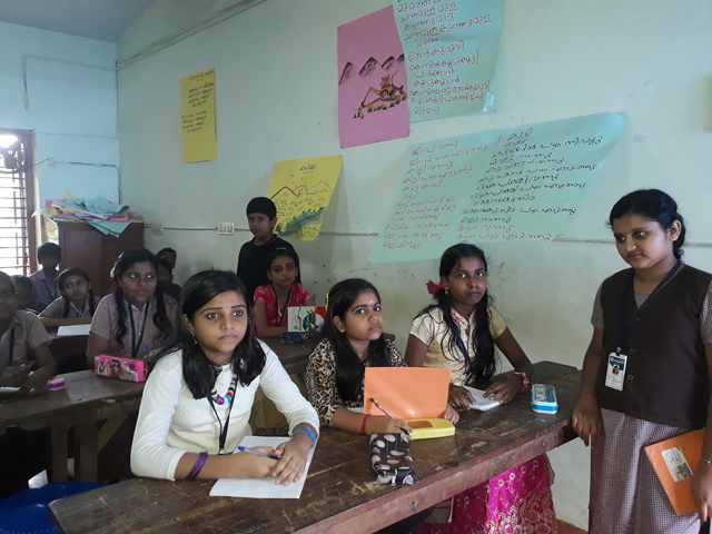 പ്രമാണം:44055 Quiz.resized.jpg