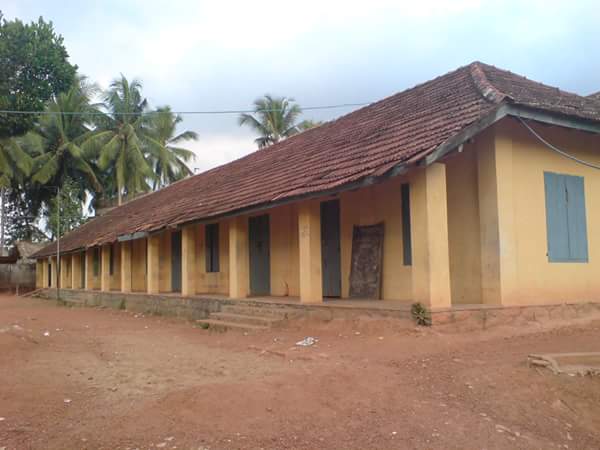 പ്രമാണം:43017 G.H.S.S.Ayirooppara.jpg