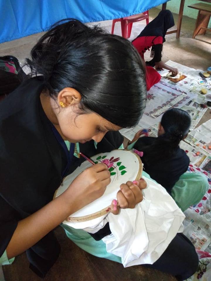 talent lab embroidery class