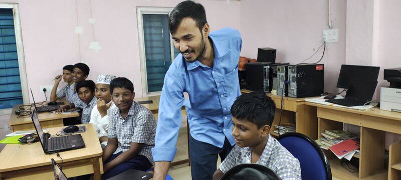 പ്രമാണം:ലിറ്റിൽ കൈറ്റ്സ് പ്രിലിമിനറി ക്യാമ്പ് .jpg