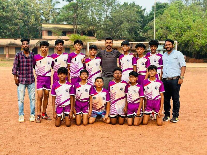 പ്രമാണം:12013 21.jpg