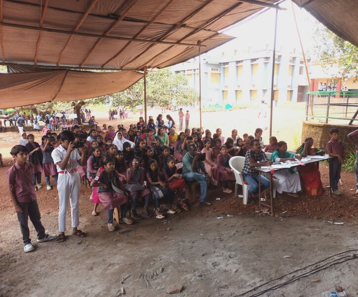 പ്രമാണം:19042 4 Kalaravam 2025.jpg