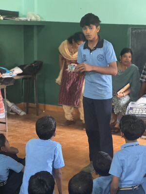 19112 lk robo expo amlps thozhuvanur1.JPG