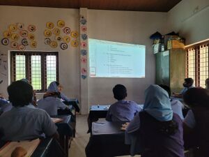 23445 hitech class.jpg