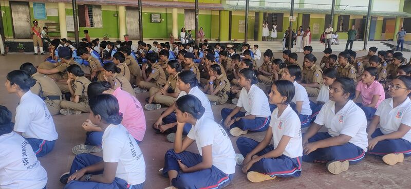 പ്രമാണം:34013republic day26b.jpg