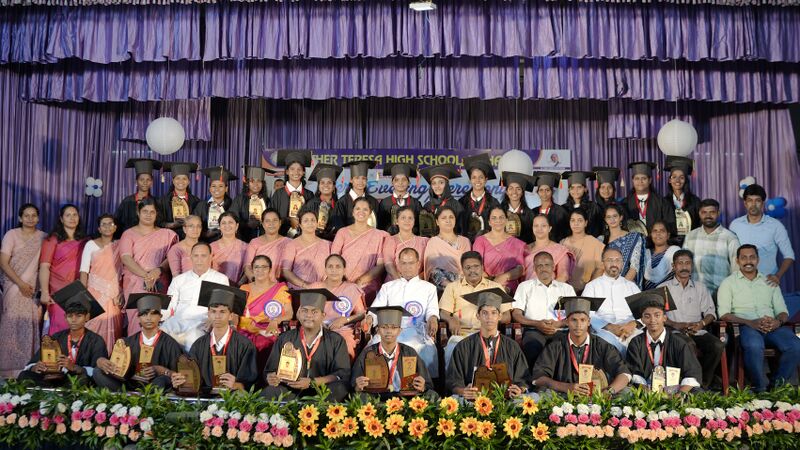 പ്രമാണം:34046 ex5.resized.JPG