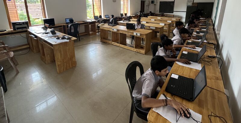 പ്രമാണം:35050 apt251.jpg