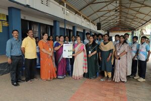 43018-Little kites .JPG