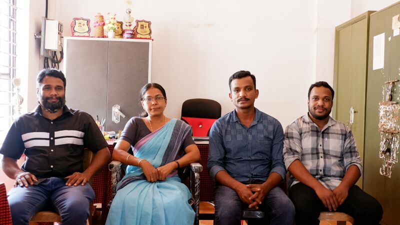 പ്രമാണം:Office Staff Dr.AGHSSK.jpg