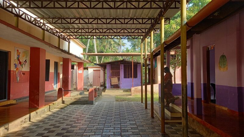 പ്രമാണം:Plps 05 (5).jpg