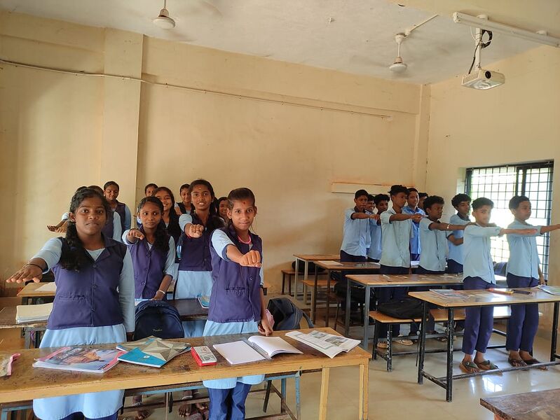 പ്രമാണം:11045 Class.jpeg