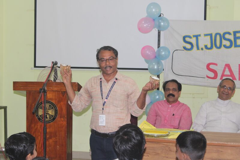 പ്രമാണം:17018 sanjofair-2.jpeg