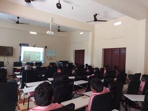 21909 hitech class.jpg