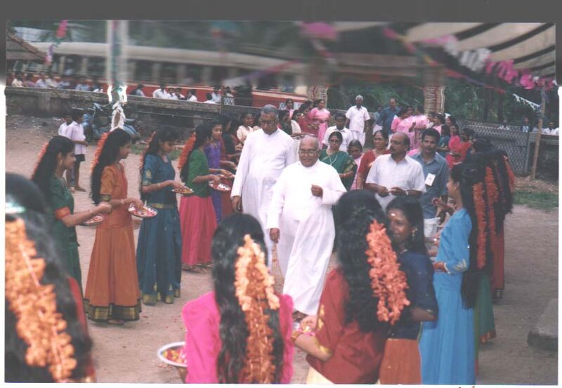 പ്രമാണം:22071old pjoto10.jpg