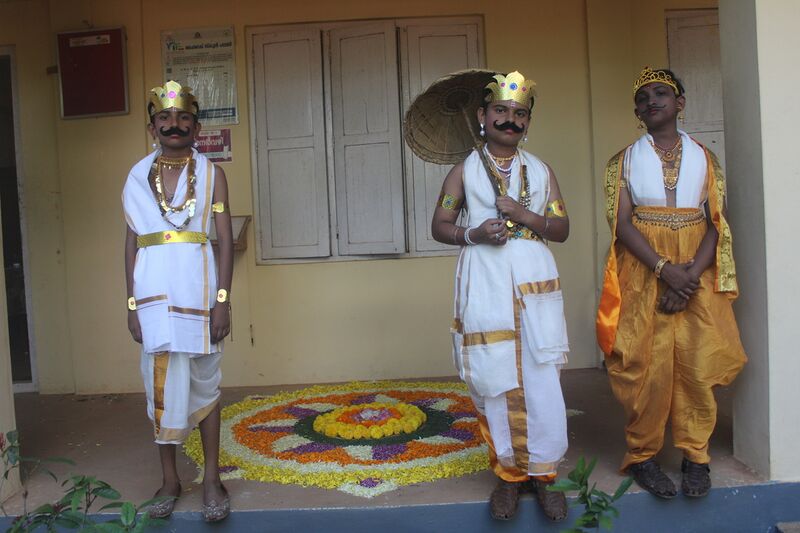 പ്രമാണം:37001-Onam24-Mahabali-1.jpg