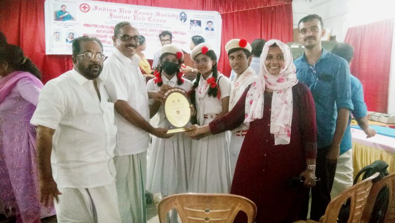 പ്രമാണം:40031 JRC award.jpeg