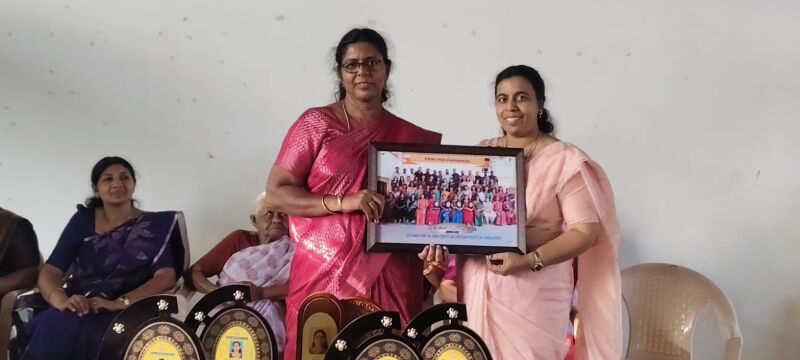 പ്രമാണം:44018 rm 11.jpg