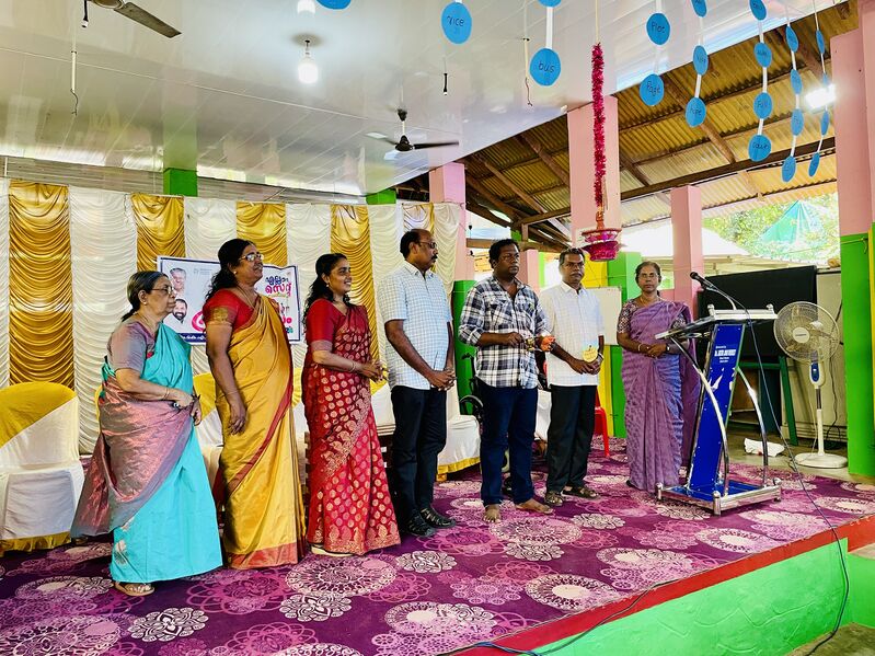 പ്രമാണം:44239 FDF3.jpg