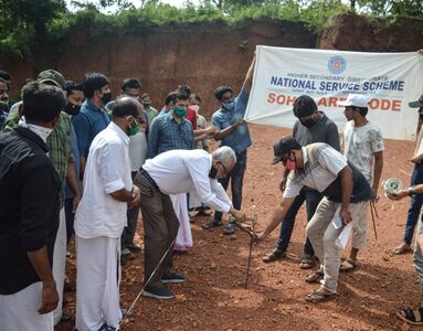 സഹപാടിക്കൊരു വീട്-ഏഴാമത്തെ വീടിന്റെ കുറ്റിയടിക്കൽ