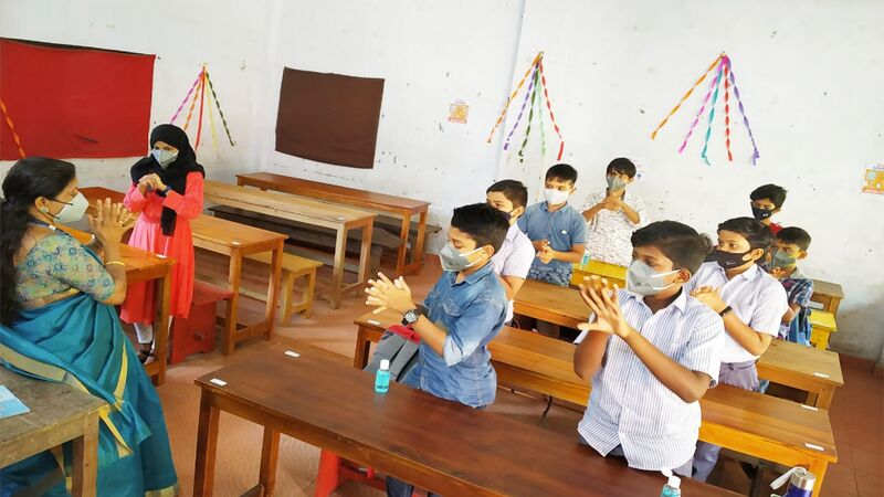 പ്രമാണം:BS21 EKM 26014 4.jpg