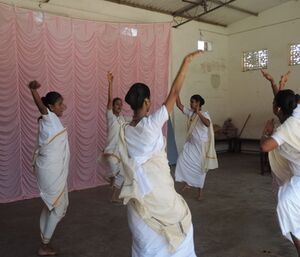 DSCN0004 2.resized 350x300.jpg