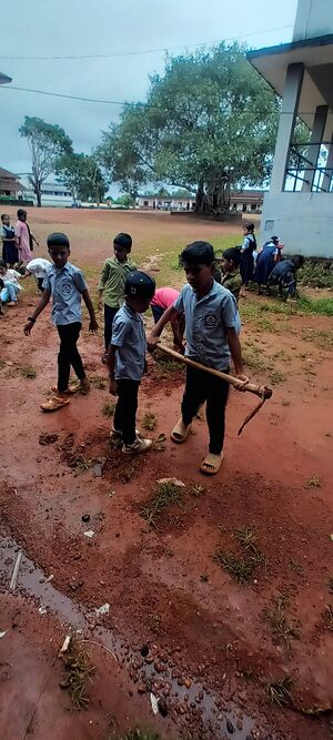 11019 gandijayandi ghss bekur.jpg