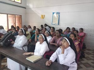 28002-wiki class1.jpg