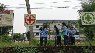 ക്ലീനിങ് പ്രവർത്തനത്തിൽ ഏർപ്പെട്ട് ലിറ്റിൽ കൈറ്റ്സ് കുട്ടികൾ